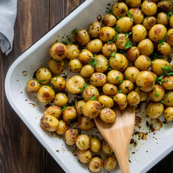 Crispy Oven Roasted Baby Potatoes