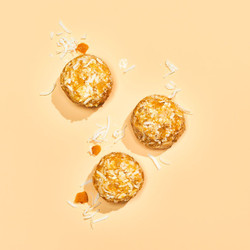 Apricot-ginger Energy Balls