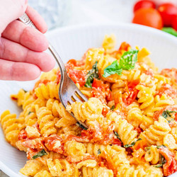 Tomato Basil Feta Pasta