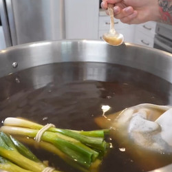 13 Hr Pho Broth