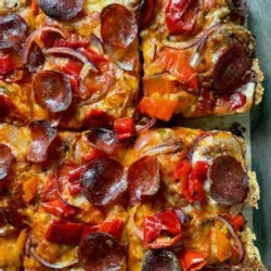 How To Make Homemade Detroit-style Pizza