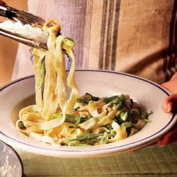 Lemony Runner Bean Tagliatelle