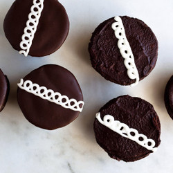 Chocolate Cupcakes with Cream Filling