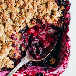Apple &amp; Berry Crumble With Vegan Custard