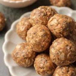 Peanut Butter Protein Balls