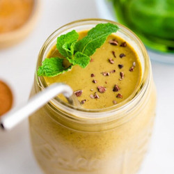Copycat Daily Harvest Mint + Cacao Smoothie
