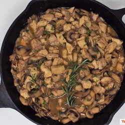 Skillet Chicken And Mushrooms With Rosemary