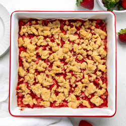 Strawberry Crumble Bars