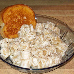 Easy Creamy Parmesan Rigatoni (rigatoni Alla Panna)