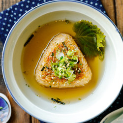 Yaki Onigiri Chazuke (grilled Rice Ball In Soup)