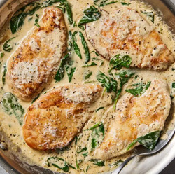 Chicken Breasts with Creamy Spinach Sauce