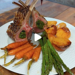 Lamb Herb Stuffing With Vegetables And Red Wine Sauce