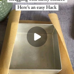 Cake Tin Linings