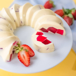 Keto Vanilla Jello Dessert