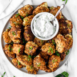 Kolokithokeftedes (greek Zucchini Fritters)