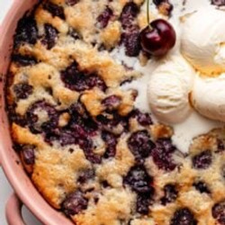 Easy Cherry Cobbler