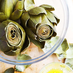 How To Boil Artichokes Without A Steamer (and Eat Them!)