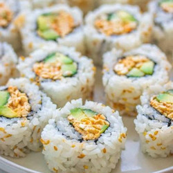 Vegan California Roll (spicy Tofu Crab Salad)