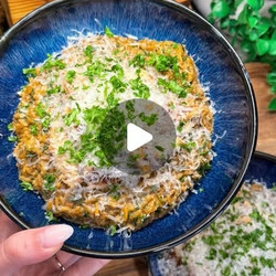 One Pot Garlic Parmesan Chicken &amp; Rice