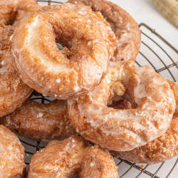 Old Fashioned Glazed Donuts