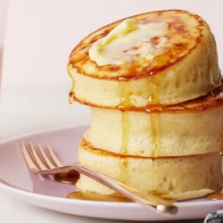 Fluffy Japanese Pancakes