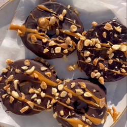 Chocolate Apple "Donuts"