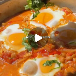 Thai Curry Shakshuka