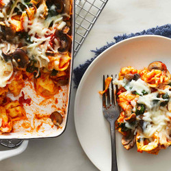 Spinach &amp; Mushroom Tortellini Bake