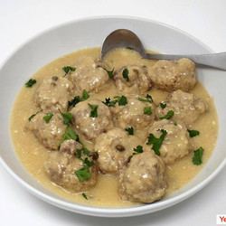 Konigsberger Klopse (german Meatballs)