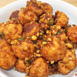 Kung Pao Chicken Meatballs