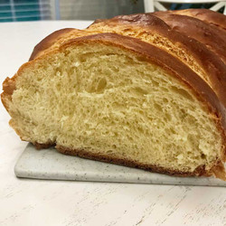 Seven Egg Yolks Challah