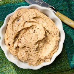 This Sweet Spread Tastes Just Like A Slice Of Pecan Pie