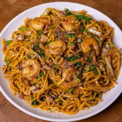 Shrimp Noodles Stir Fry