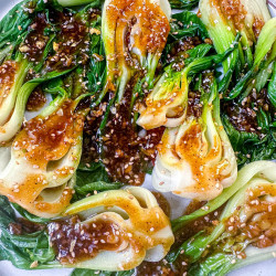 Easy Garlic Bok Choy (15 Minutes)