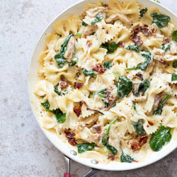 Creamy Sun-Dried Tomato Pasta with Garlic Soy Curl