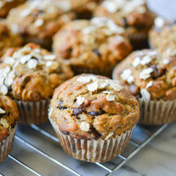 Banana Oatmeal Muffins