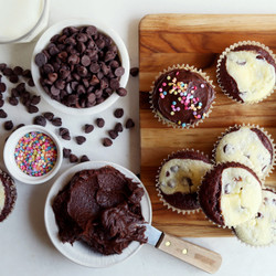 Chocolate Cream Cheese Cupcakes