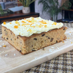 Coinneach Macleod's Mincemeat Traybake