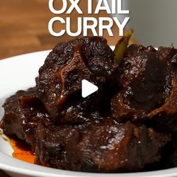 Nip's Oxtail Curry