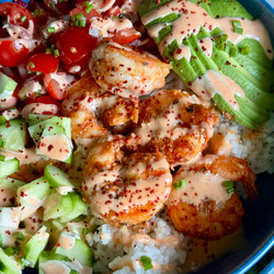 Spicy Sriracha Glazed Shrimp Bowls