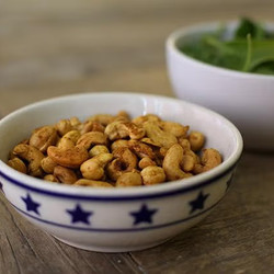 Curry Roasted Cashews