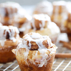Cinnamon Roll Muffins