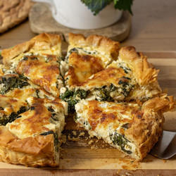 Spinach &amp; Feta Cheese Quiche