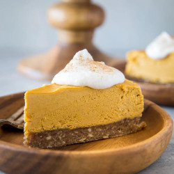 Paleo Pumpkin Cheesecake