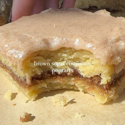 Brown Sugar Cinnamon Poptart Bars
