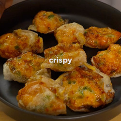 Crispy Rice Paper Dumplings