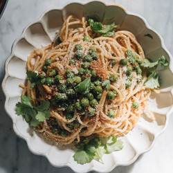 Hetty Thai coconut curry and pea pasta