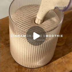 Cinnamon Date Smoothie