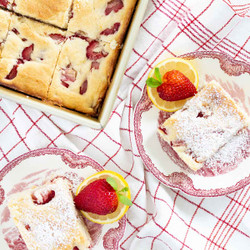 Strawberry Bars