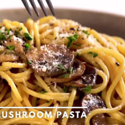 Garlic Butter Mushroom Pasta